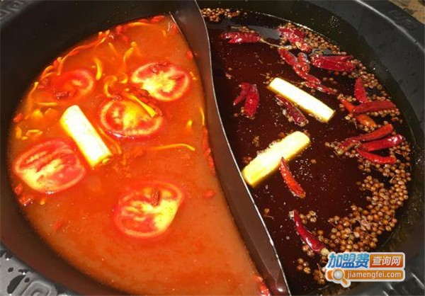 钟阿婆小盅盅老火锅加盟费