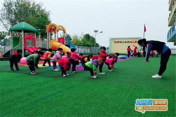 花儿朵朵幼儿园加盟