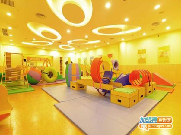 小柠檬早教加盟