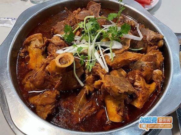 官少侠酱大骨自助火锅加盟费