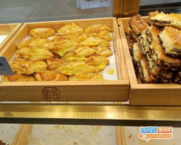 酥裕楼糕点加盟