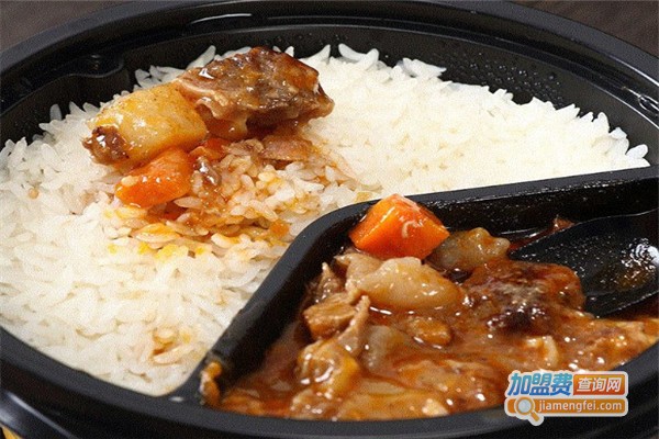 米饭特色快餐加盟费要多少？