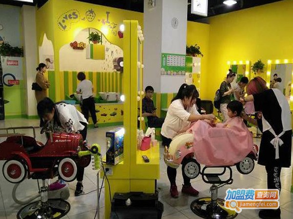 爆米花儿童理发店加盟费