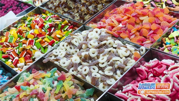 星期八零食店加盟费