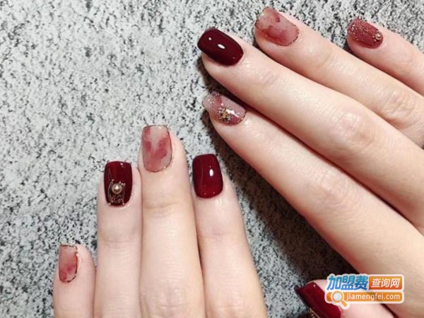 彩妆美甲学校加盟