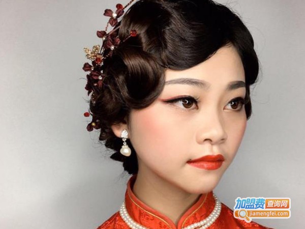 彩妆美甲学校加盟