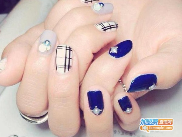 纤纤美甲美睫加盟费