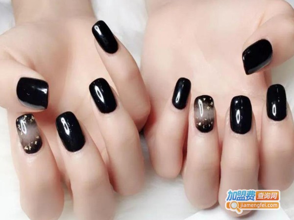 美甲培训学校加盟费