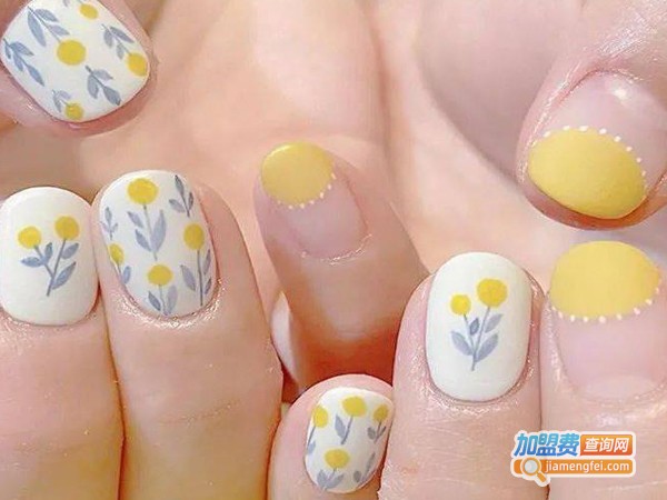 四葉美甲加盟费