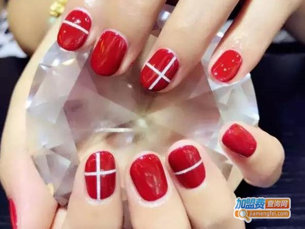 艺美美甲加盟费