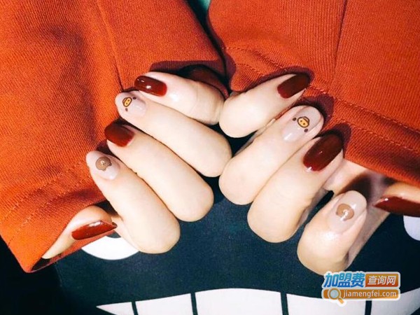 艺美美甲加盟费