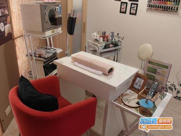 美甲工作室加盟费