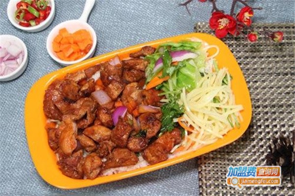 小饭桶易拉罐焖肉饭加盟