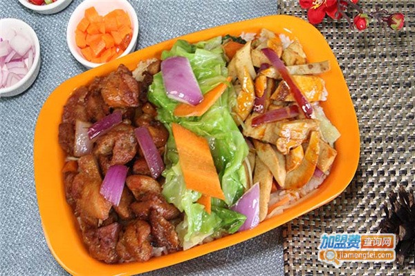 小饭桶易拉罐焖肉饭加盟