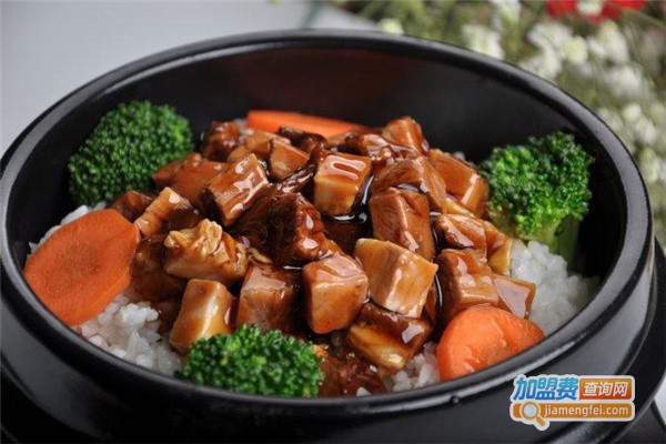 食八掌焖烧牛肉饭加盟