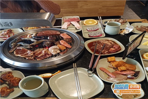 韩盛炭火烤肉加盟