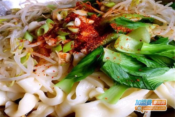 窑洞人家油泼面