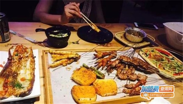 特色夜宵店加盟费