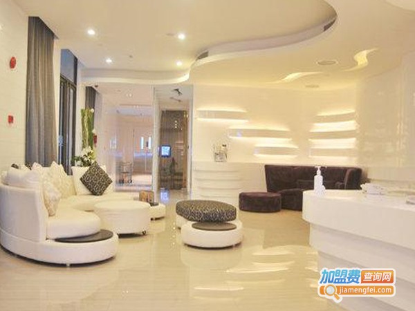 月子中心护理加盟