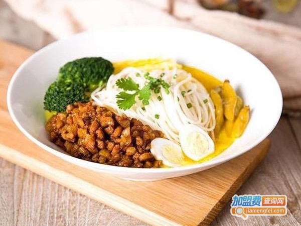 炸舌泡椒牛肉米粉加盟