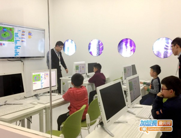 码高少儿编程加盟费