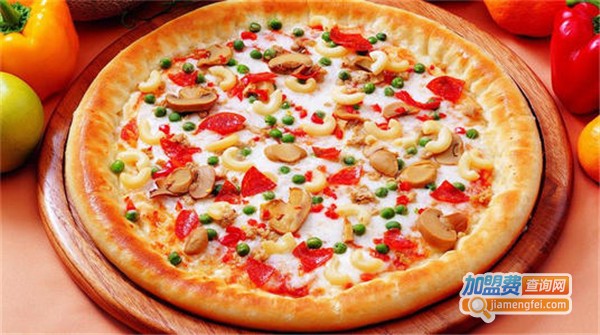 比萨客手握披萨加盟费