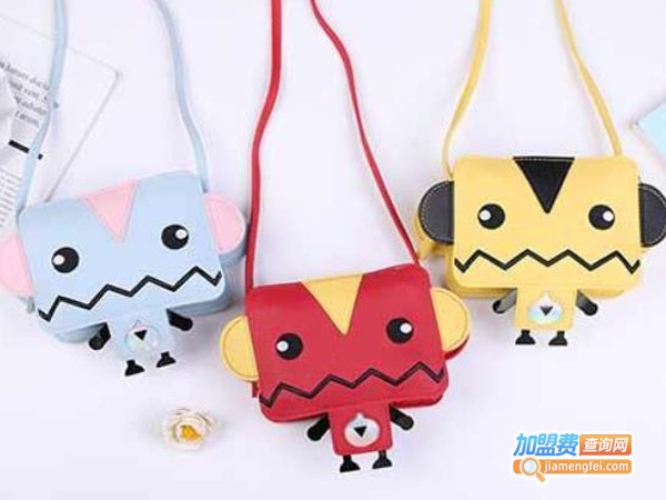 轻潮界限加盟费