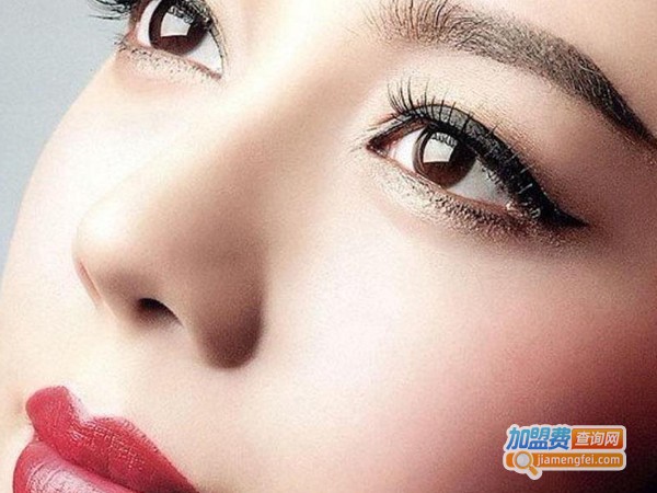 纹绣美容加盟费