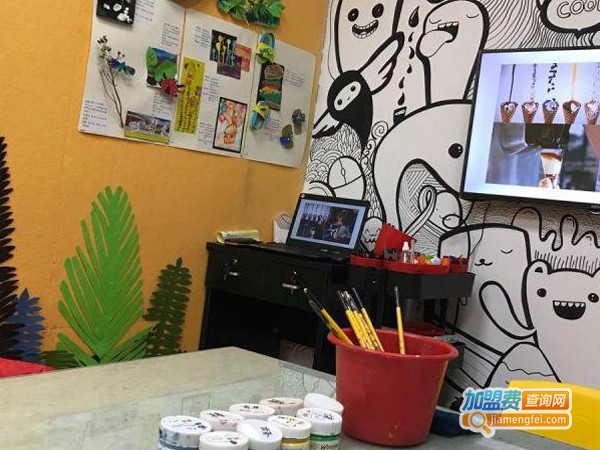 绘画连锁机构加盟费