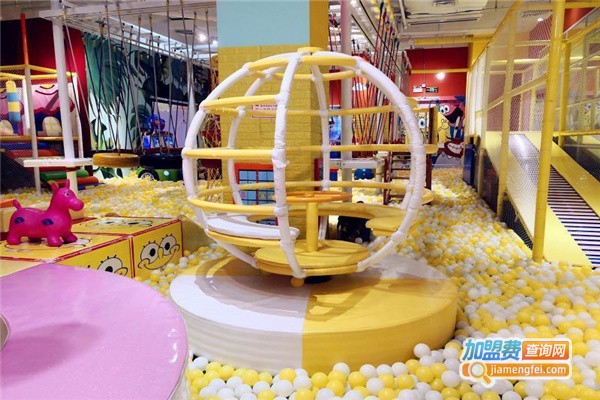 泛尼尼儿童乐园加盟