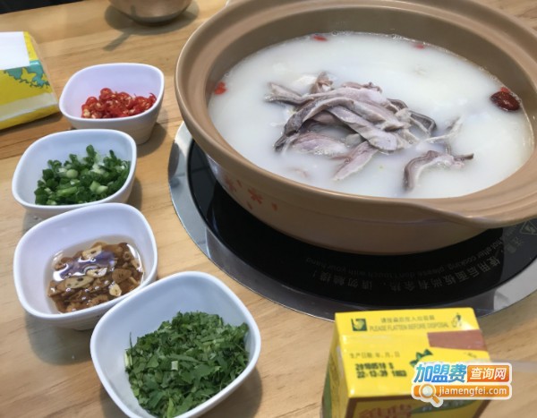 汤宴参须肚包鸡