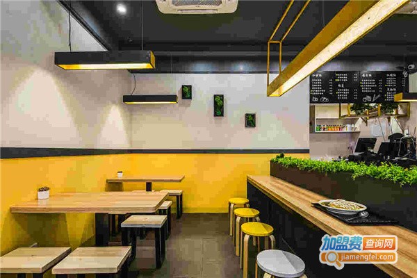 【简易快餐店加盟】加盟简易快餐店，详细步骤助你速致富！