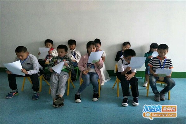 少儿播音主持培训加盟