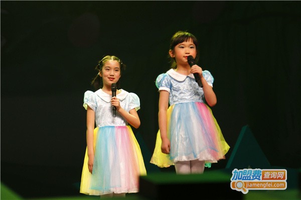 少儿播音主持培训加盟