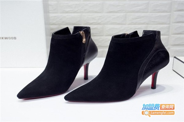 紫藤萝女鞋加盟