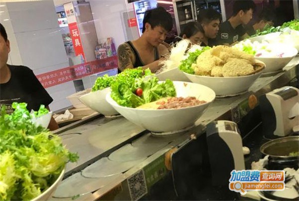 丁丁洋自助旋转火锅加盟费