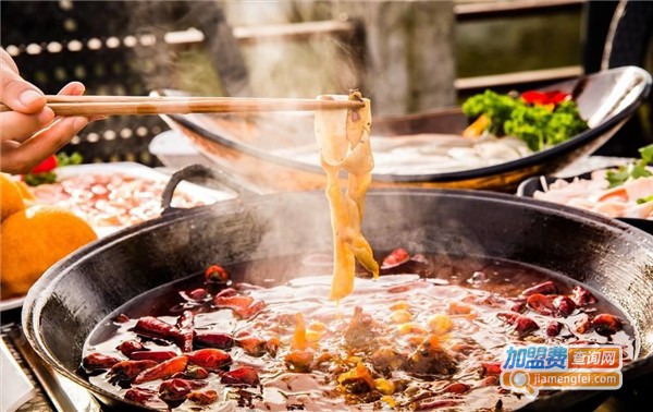 围炉捞金港式火锅加盟费