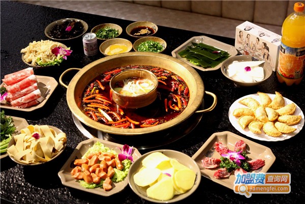 围炉捞金港式火锅加盟费