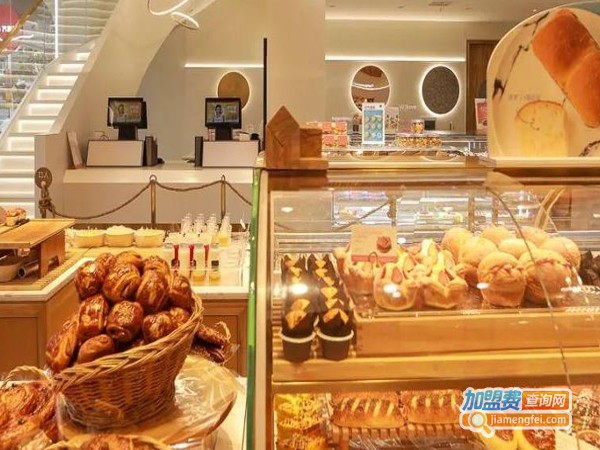 万利隆蛋糕店加盟费