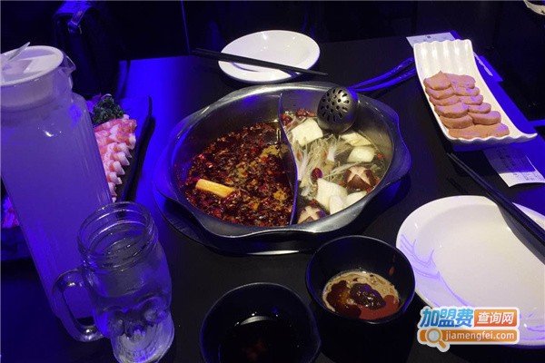 叁谦串串火锅加盟