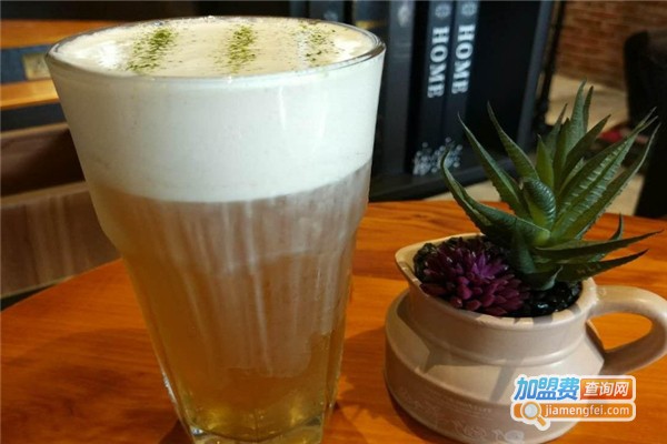 韩茶芝士鲜萃茶加盟费