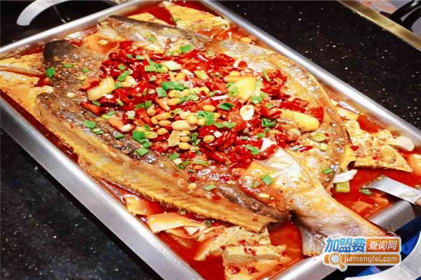 鸣记脆皮烤鱼加盟