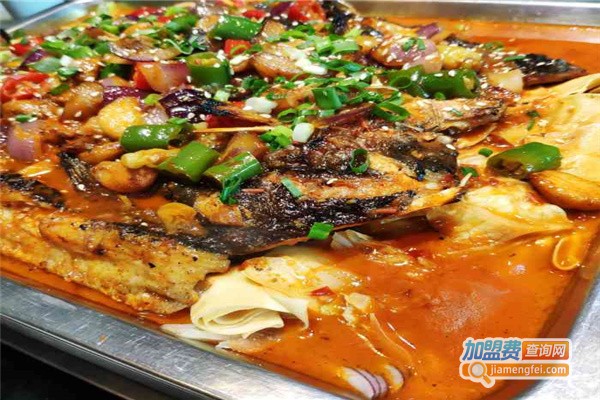 鸣记脆皮烤鱼加盟