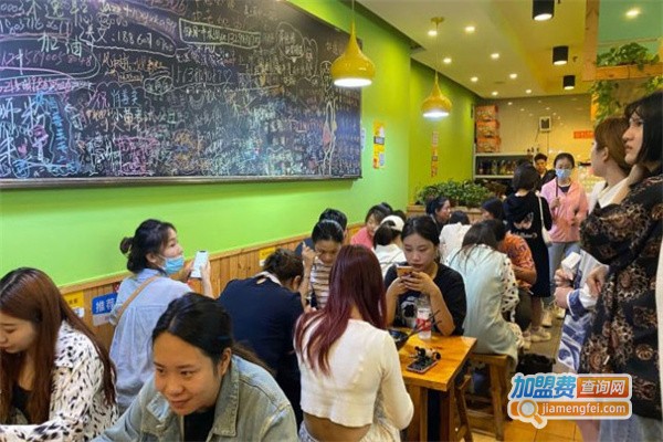 臭哥儿螺狮粉加盟