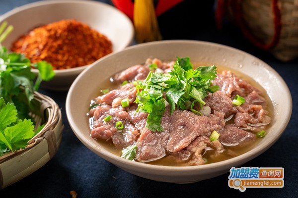 牛伙房碗碗牛肉