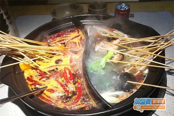 川传串砂锅串串香加盟