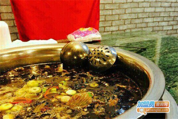 松园酸菜鱼火锅加盟费