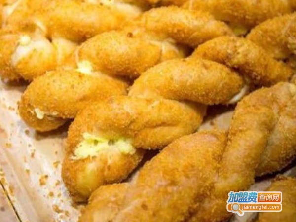 皇冠熊爆浆酸奶麻花加盟费