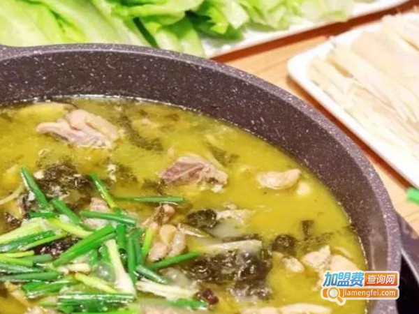 酸叔老坛酸菜鸡加盟费