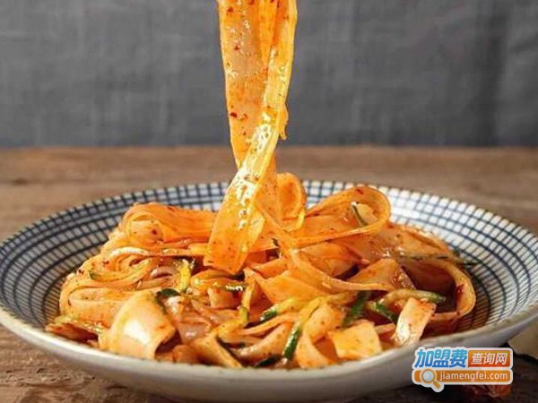 劲味客擀面皮加盟费